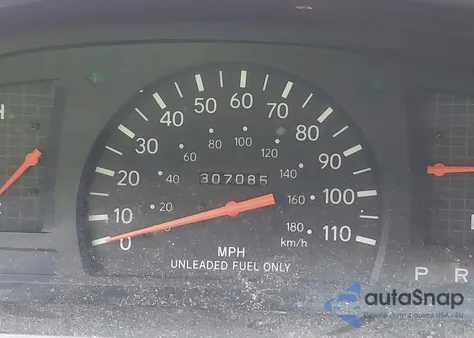 1998 Toyota Tacoma из США, поврежденный, VIN 4TAVL52N1WZ040087